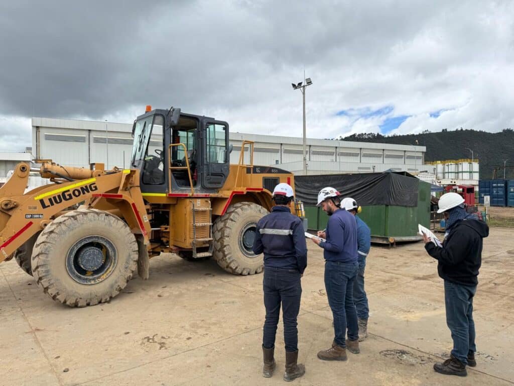 Certificacion de Personas Proceso de certificación de operadores de maquinaria pesada en Hidrocarburos.